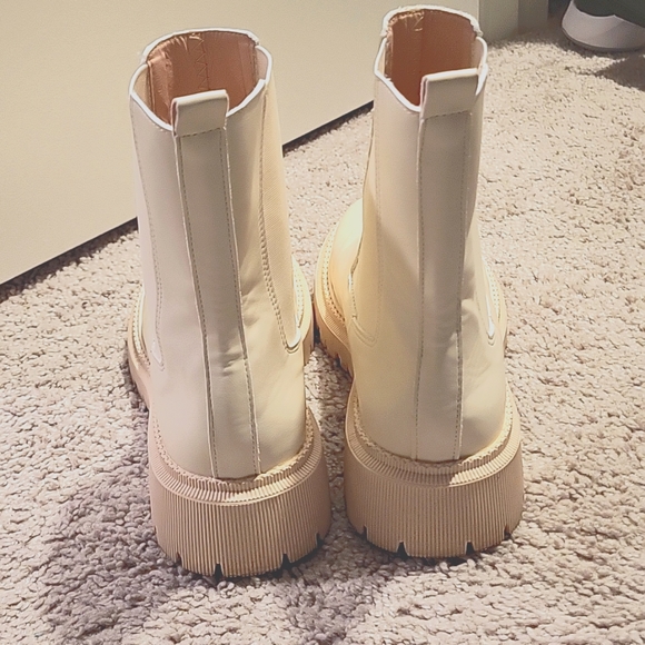 Shein tan Chelsea Boots size 38 - Picture 2 of 3